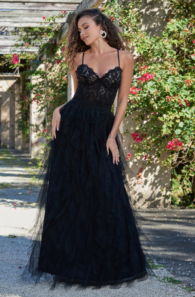 long lace formal black evening dress reviews Shop the Elegant Dahlia Gown light sweatshirt Elegant strapless curved neckline 8 Decades of Wedding Waist Size:42″